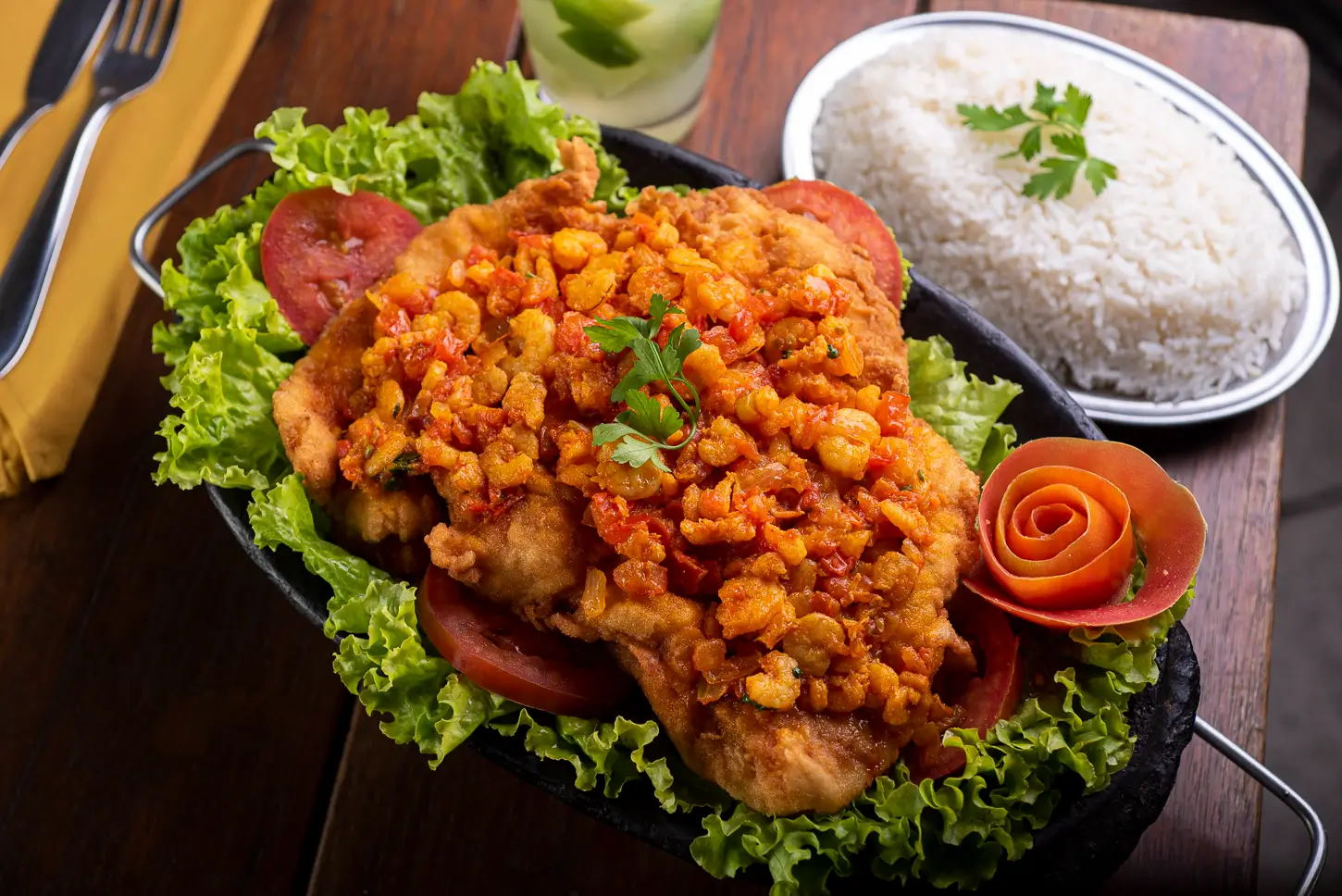 Peixe com molho de camarão 1